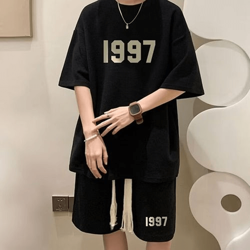 Men's Fashion 1997 Short Sleeved T-shirt And Shorts